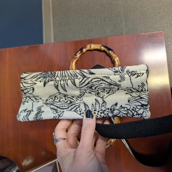 America & Beyond Forbidden Handbag Embellished Butterfly On Jacquard Fabric - Picture 7 of 8